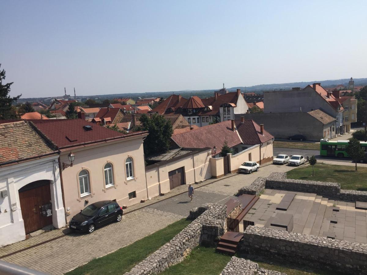 City Hotel Agoston Pécs Eksteriør billede