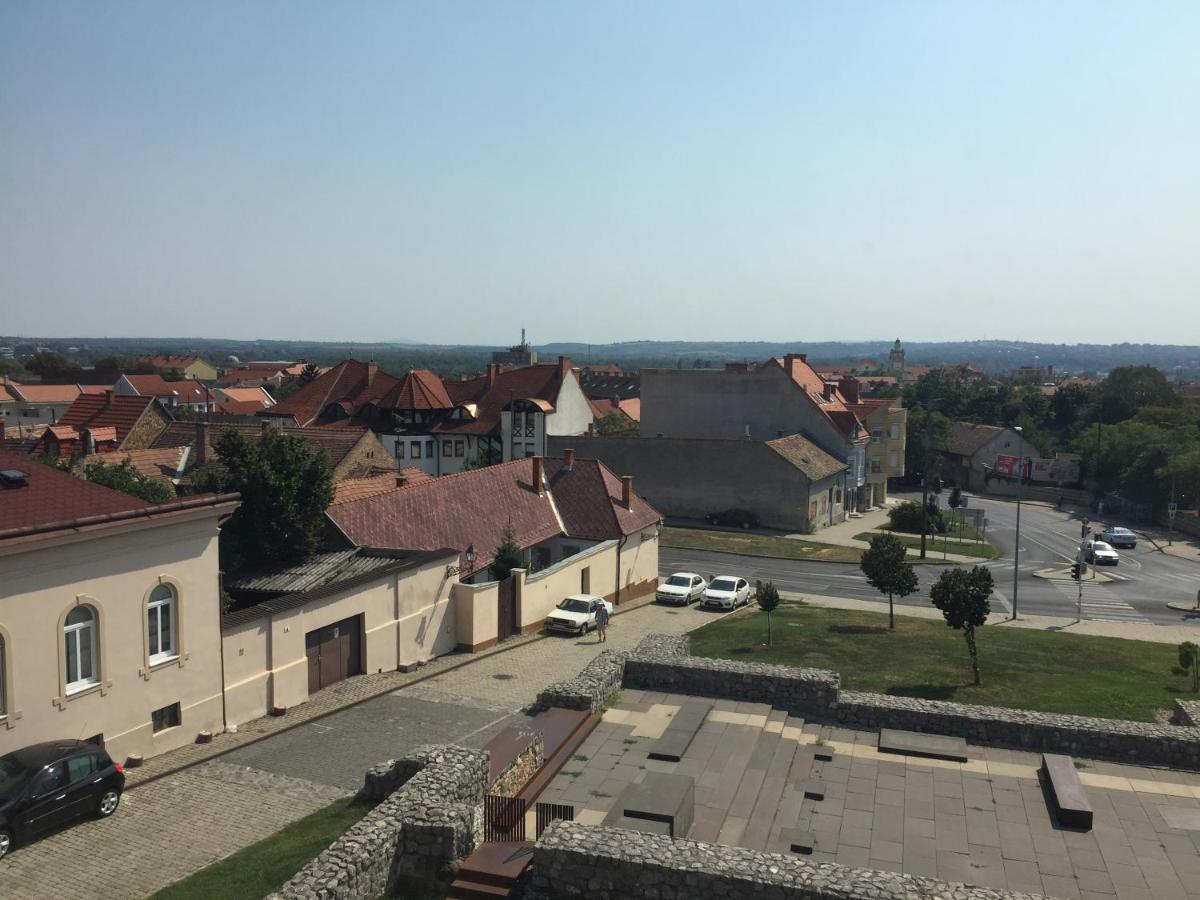 City Hotel Agoston Pécs Eksteriør billede