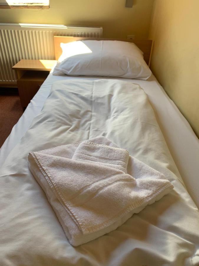 City Hotel Agoston Pécs Eksteriør billede